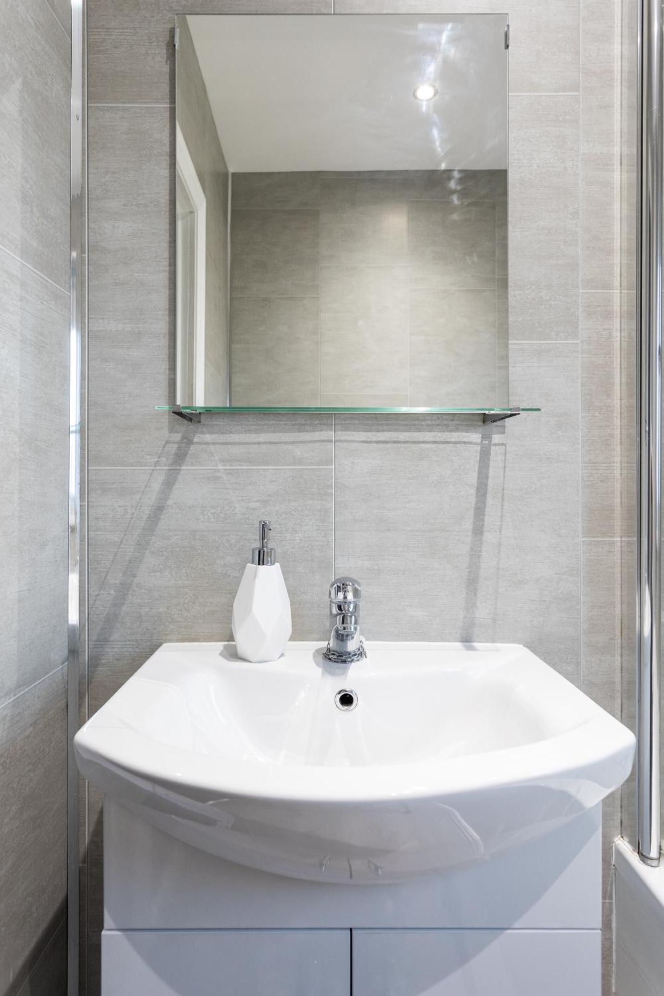 Fully Refurbished North Belfast Home 2 외부 사진